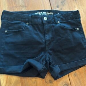 American eagle shorts black